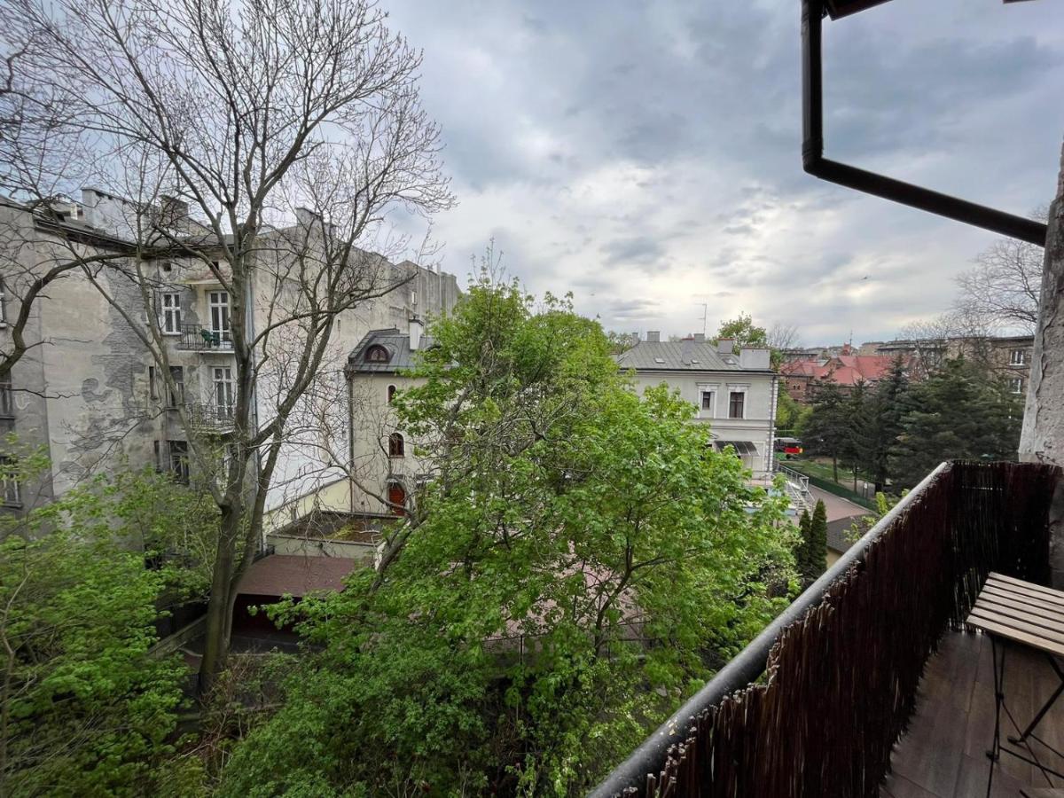 Classy Old Town Apartment - By Upstairs คราคูฟ ภายนอก รูปภาพ